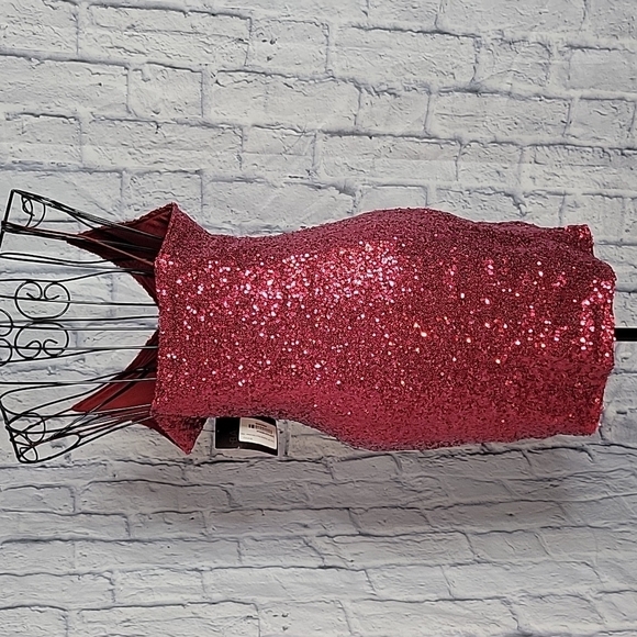 BEAR DANCE BABE‎ SOCIETY Fuchsia Sequined Mini Dress Medium - Picture 7 of 9